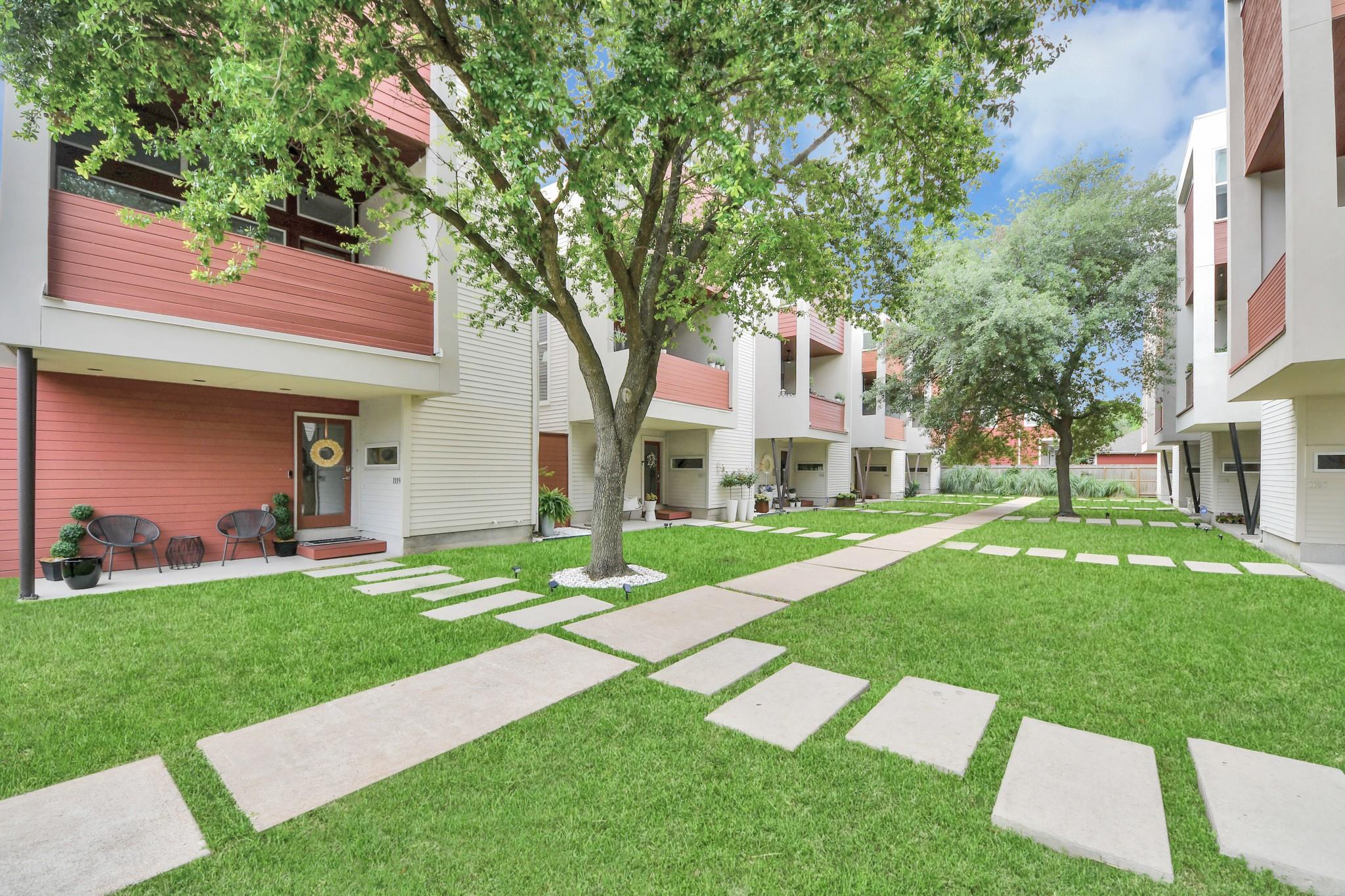 Houston Heights Area home HH-011 photo 6