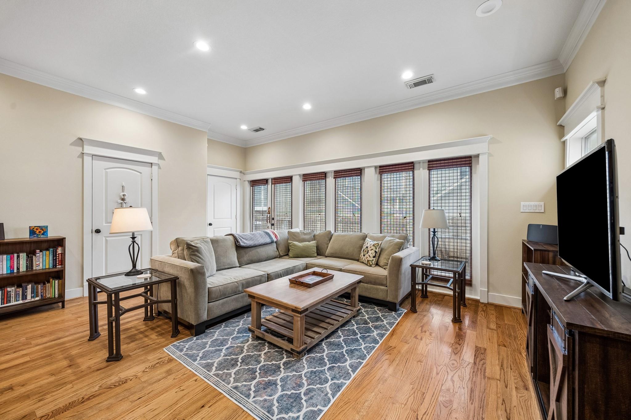Houston Heights Area home HH-012 photo 5