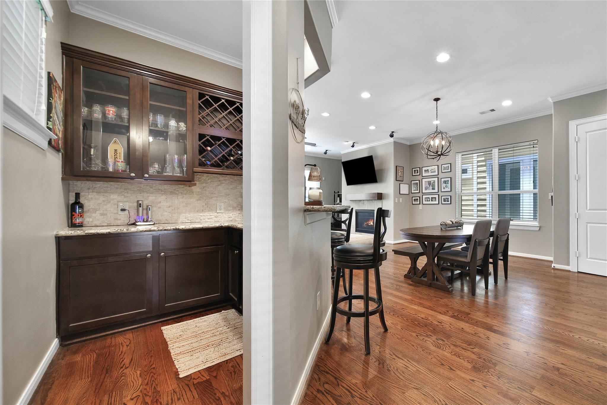 Shady Acres / Greater Heights Area home HH-013 photo 6