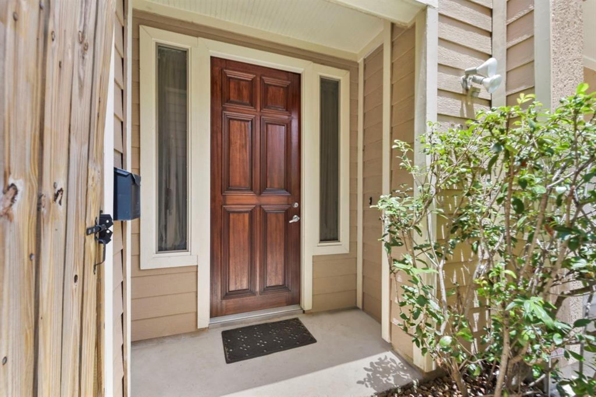 Cottage Grove / Washington Corridor Area home HH-014 photo 3