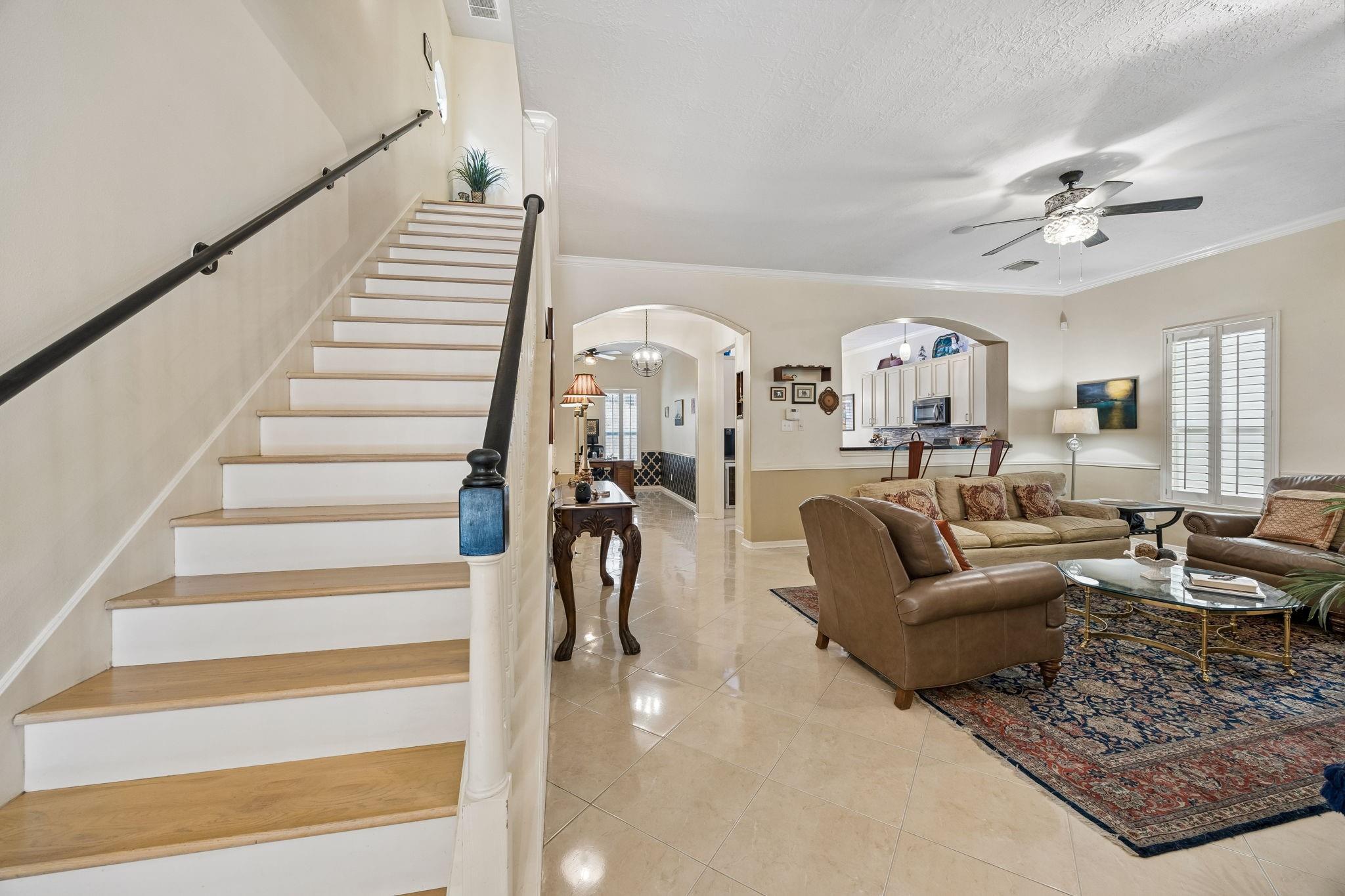 Shady Acres / Greater Heights Area home HH-025 photo 4