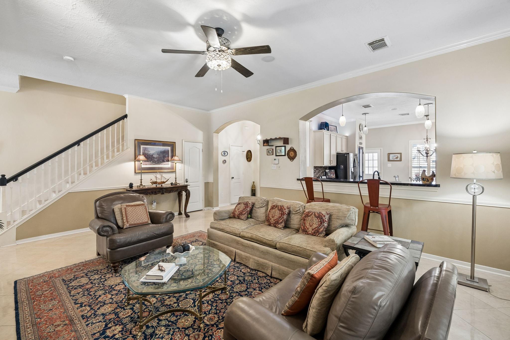 Shady Acres / Greater Heights Area home HH-025 photo 6