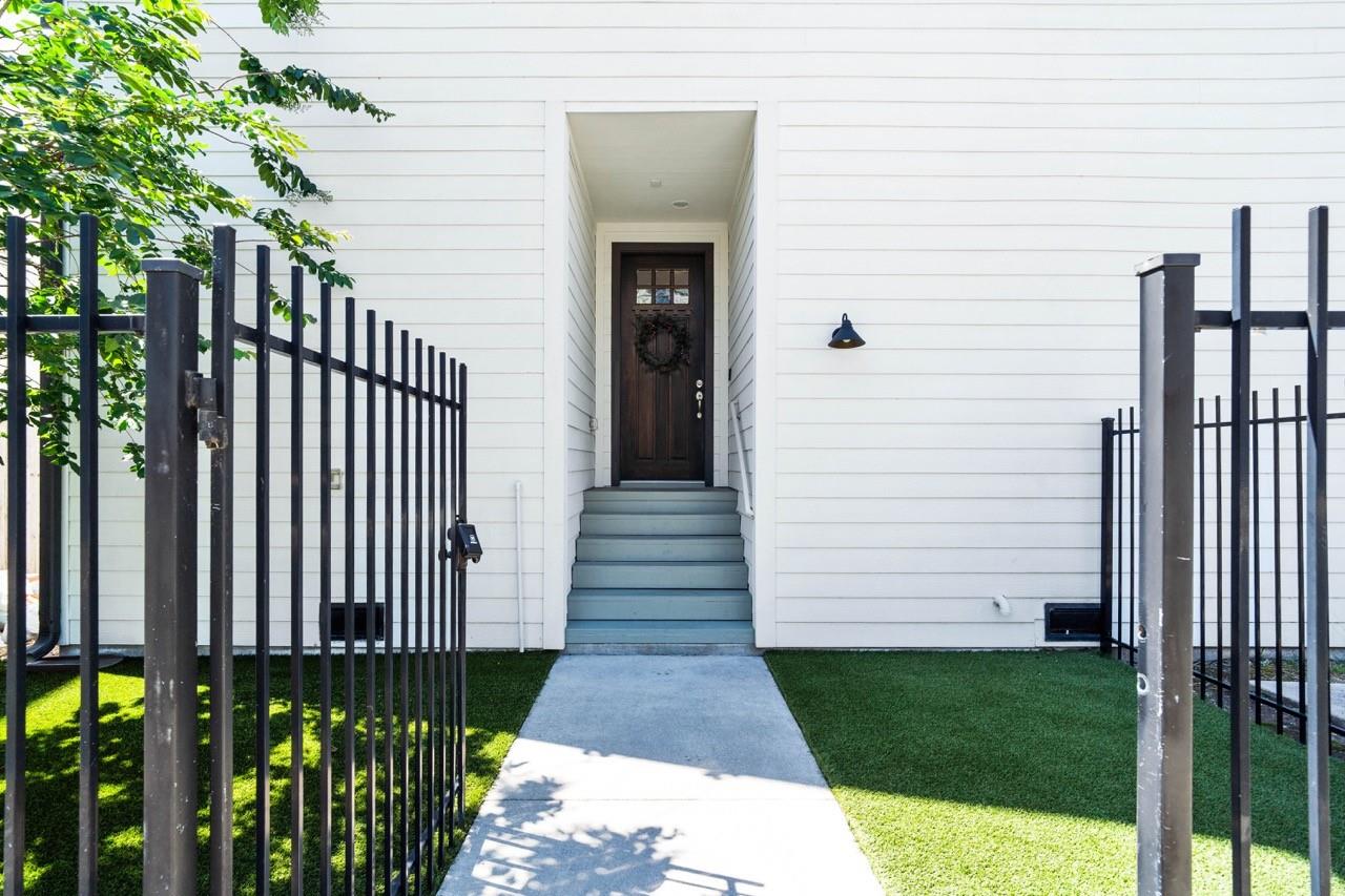Houston Heights Area home HH-029 photo 6