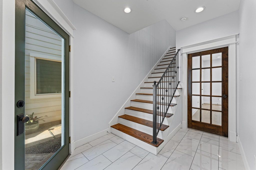 Houston Heights Area home HH-039 photo 6