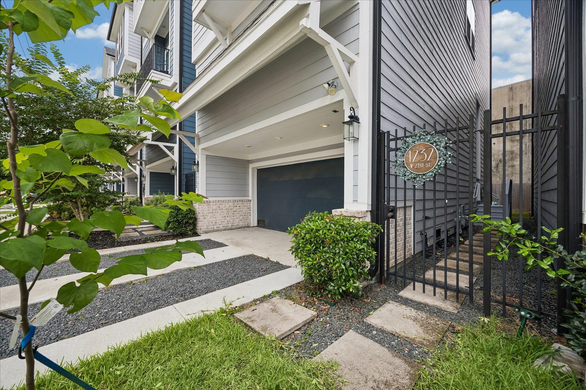 Houston Heights Area home HH-041 photo 2