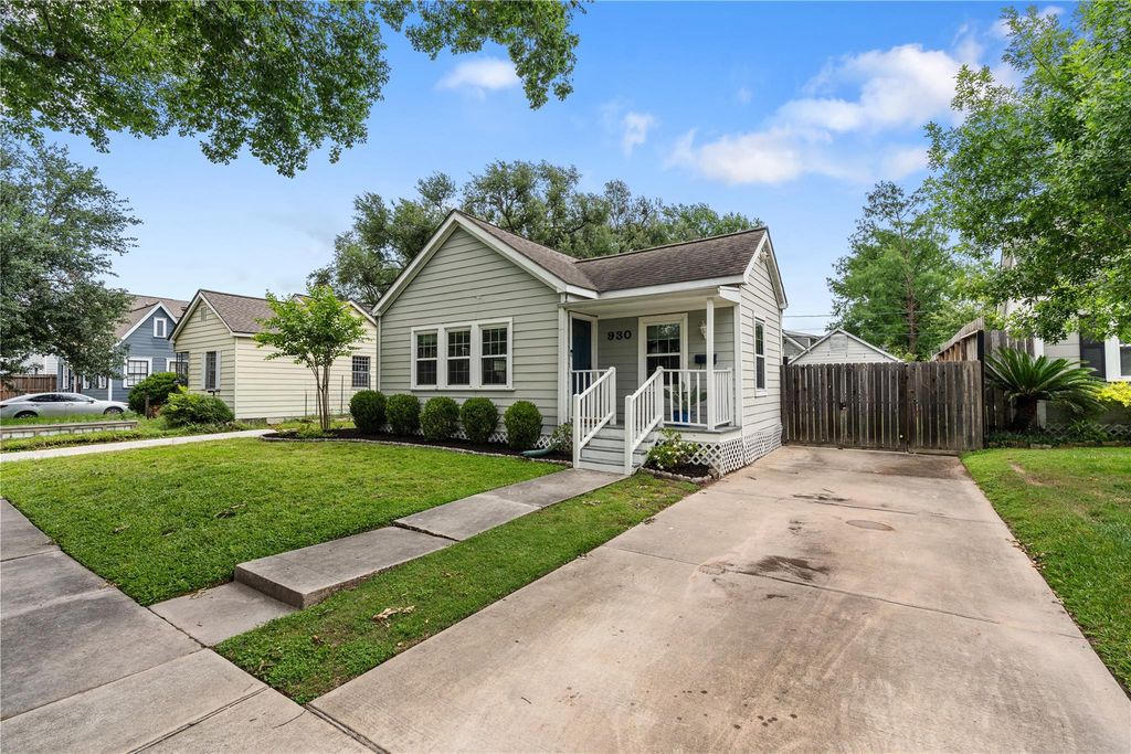 Houston Heights Area home HH-053 photo 2