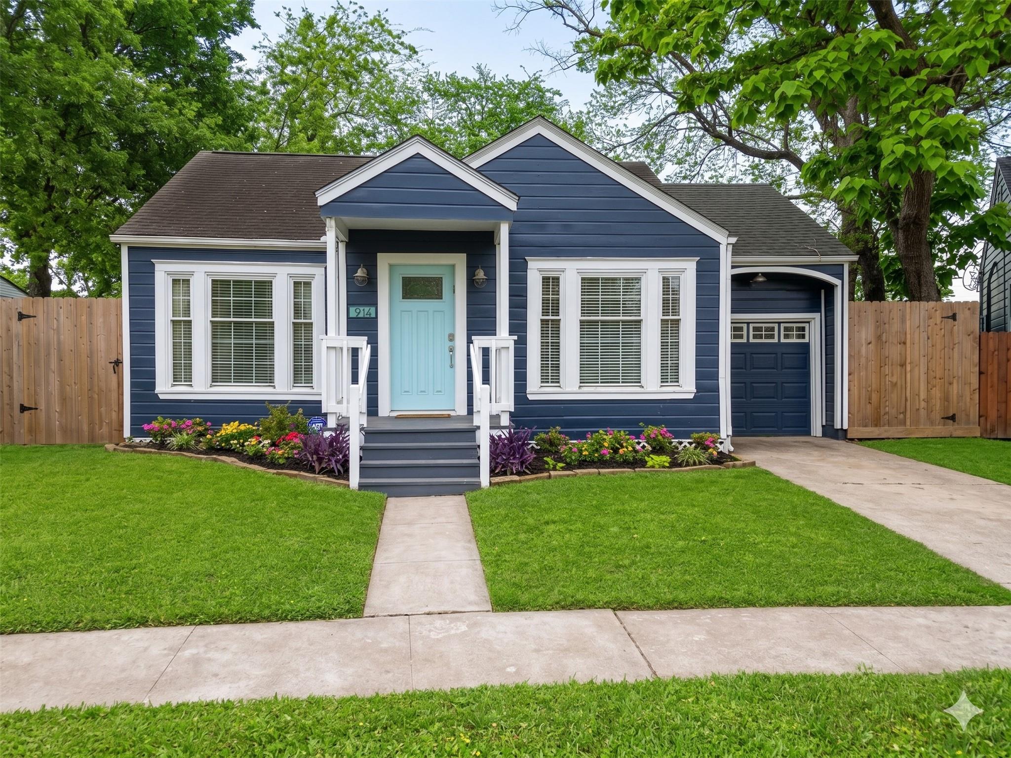 Houston Heights Area home HH-058