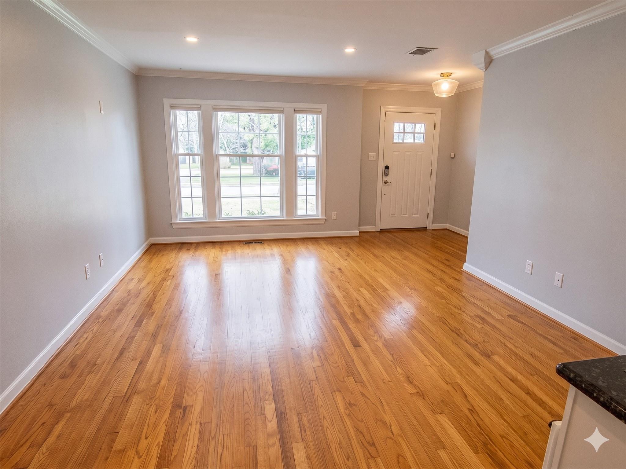 Houston Heights Area home HH-058 photo 2