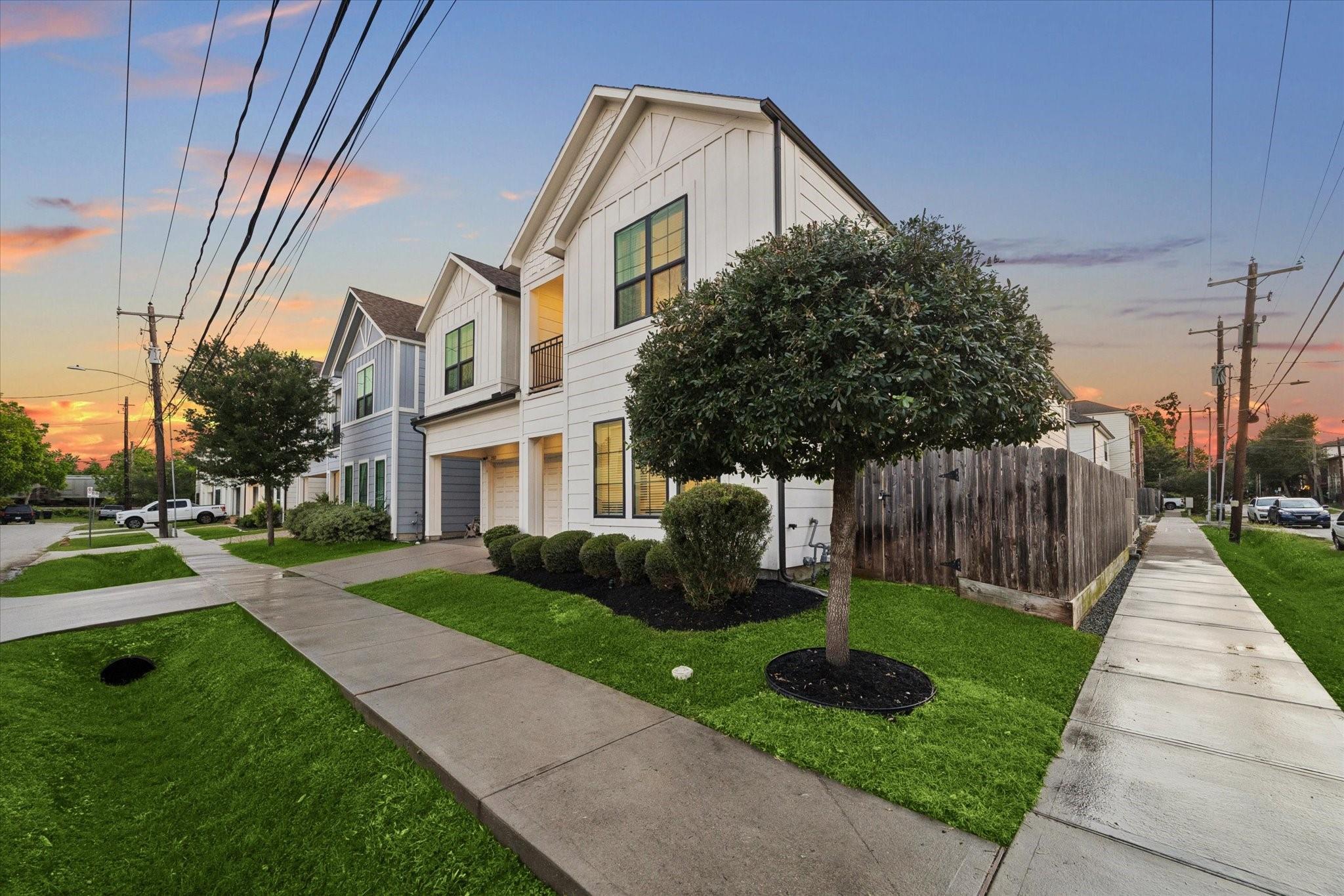 Cottage Grove / Washington Corridor Area home HH-059
