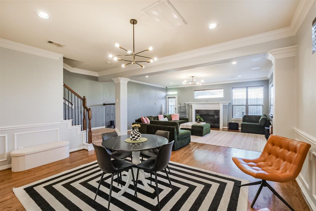 Houston Heights Area home HH-066 photo 4