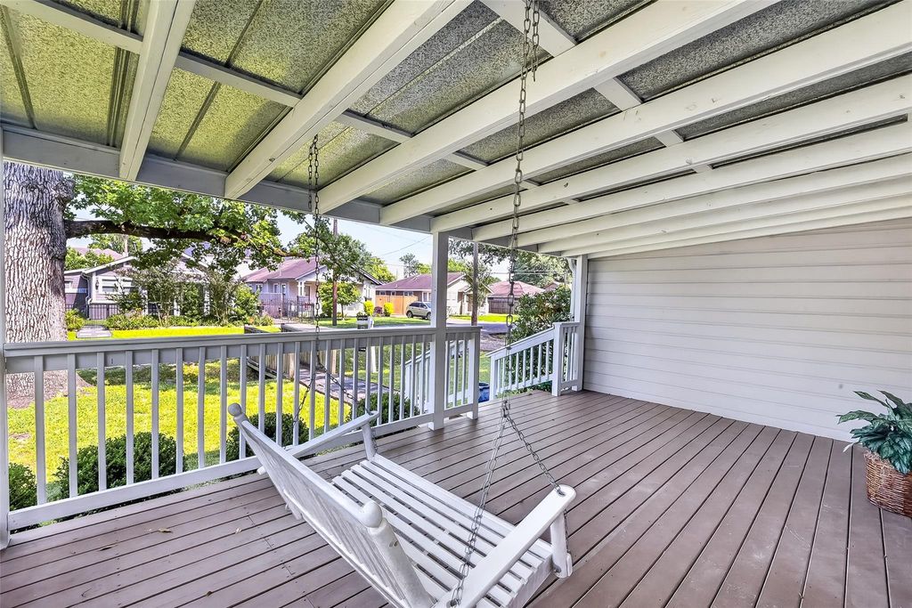 Houston Heights Area home HH-067 photo 5
