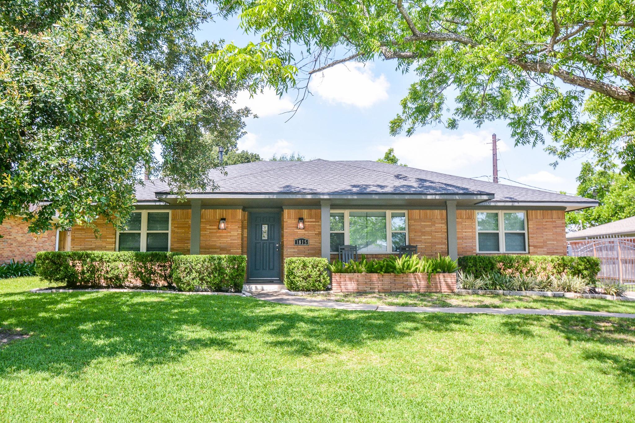 Timbergrove / Lazybrook Area home HH-069