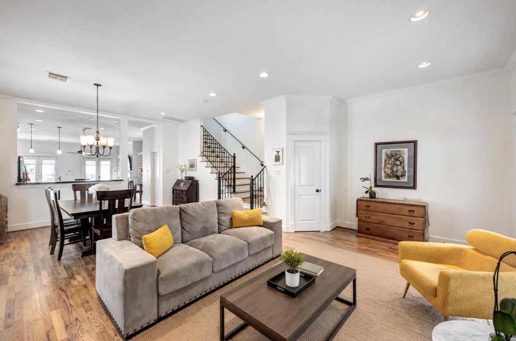 Houston Heights Area home HH-097 photo 5