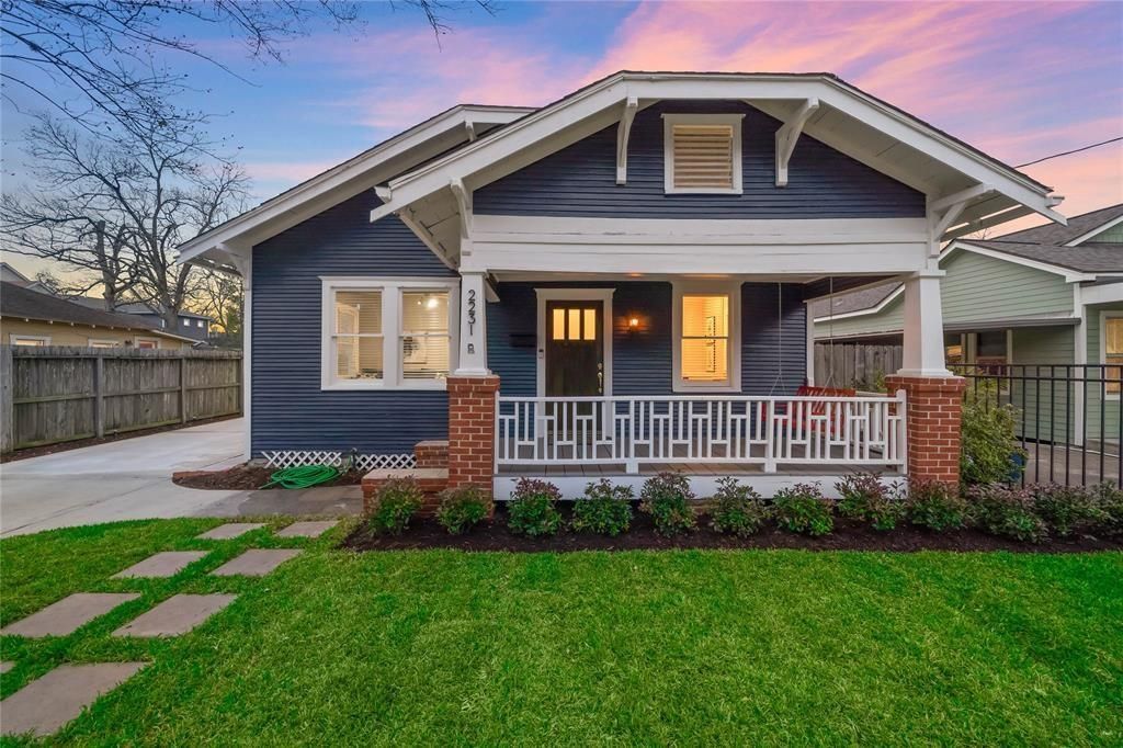 Houston Heights Area home HH-100