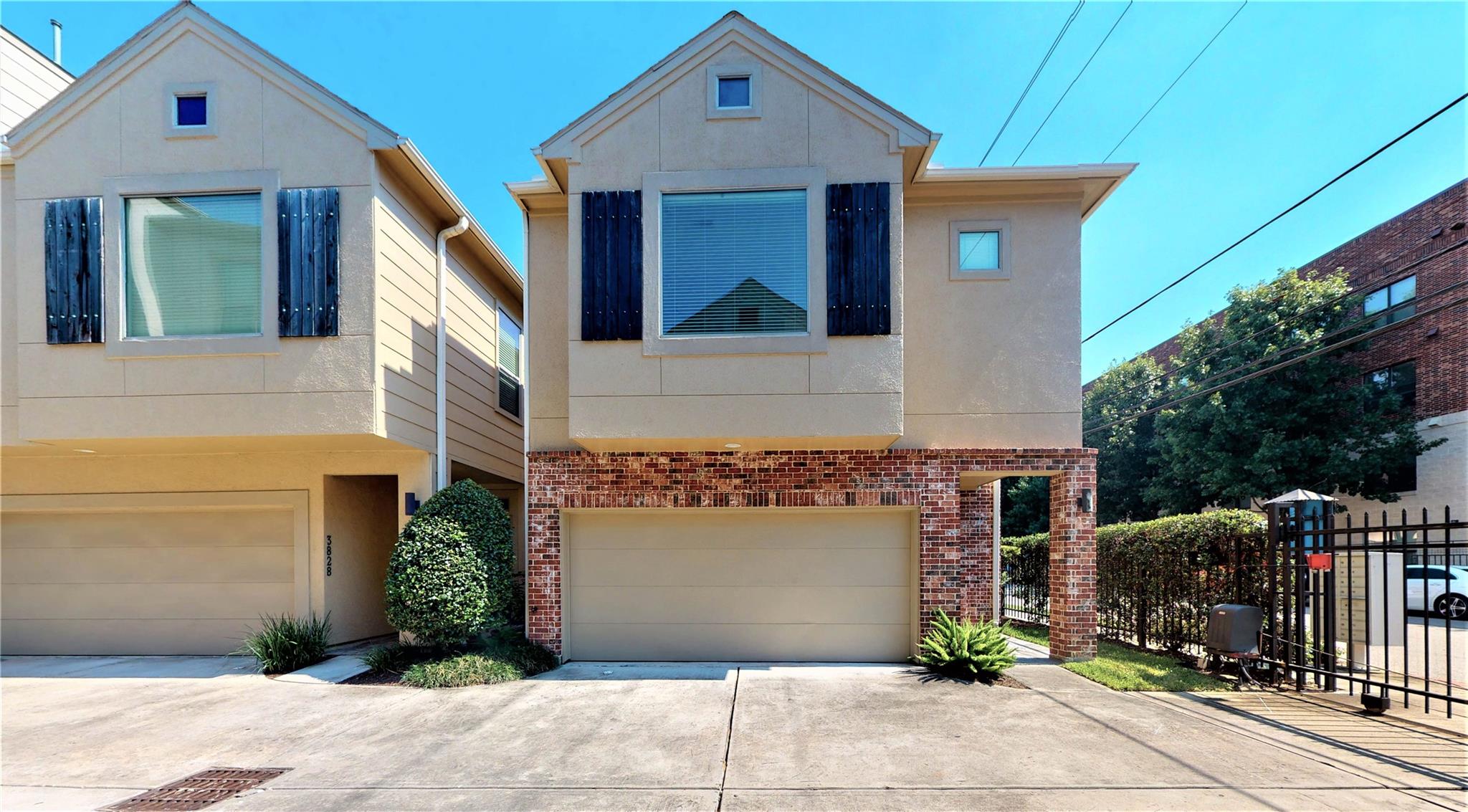 Cottage Grove / Washington Corridor Area home HH-103