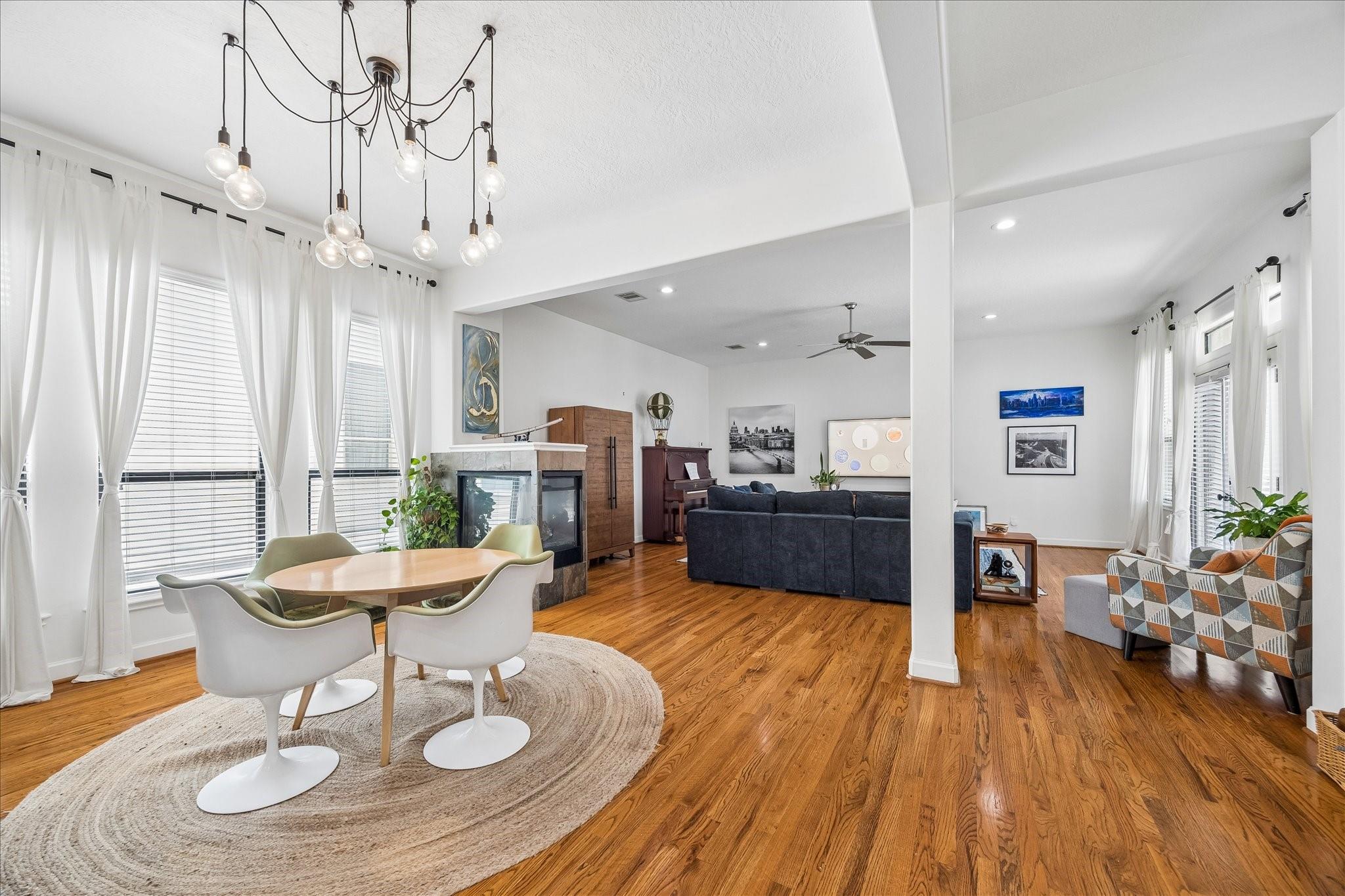 Cottage Grove / Washington Corridor Area home HH-123 photo 6