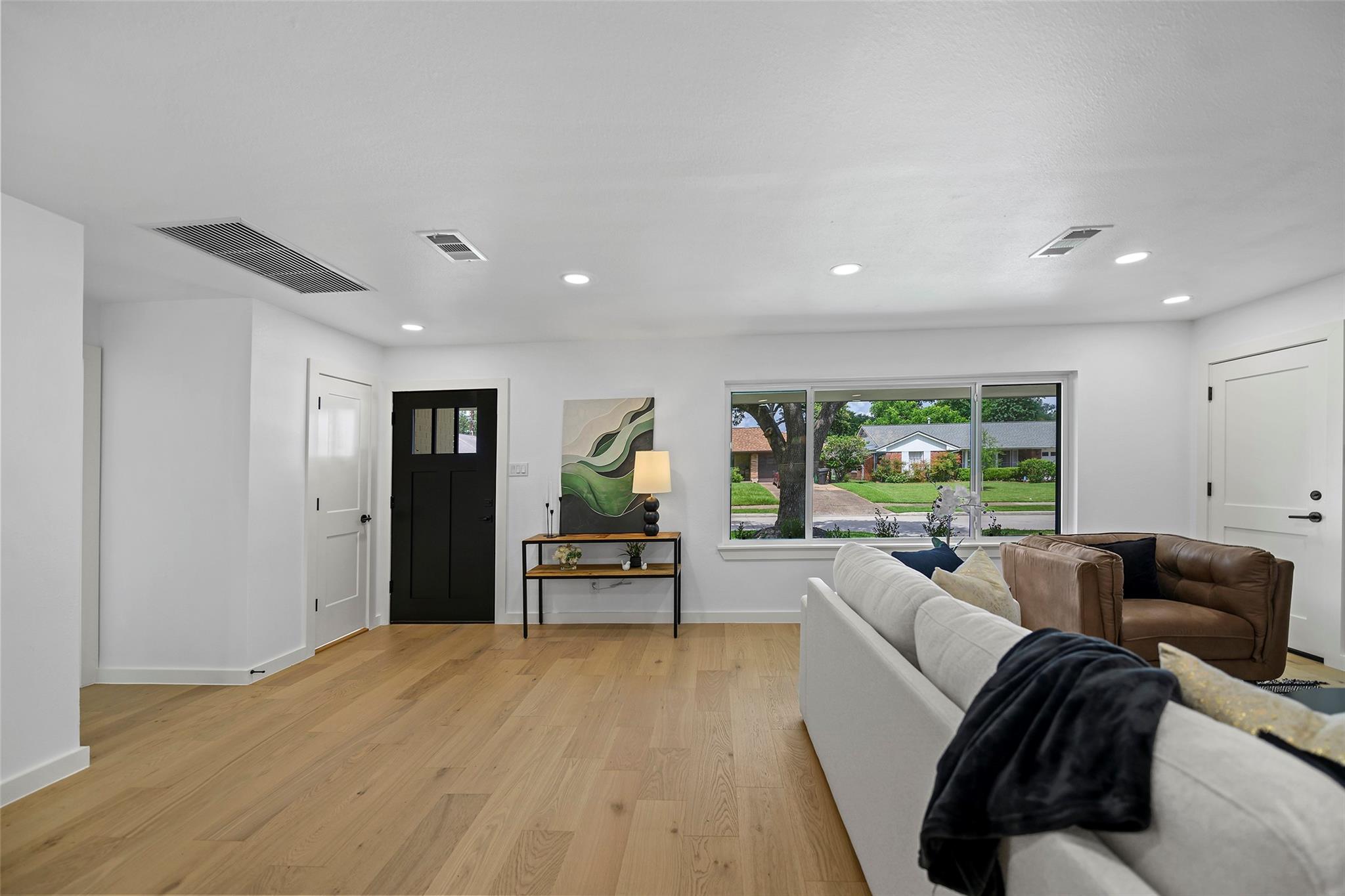 Timbergrove / Lazybrook Area home HH-159 photo 5