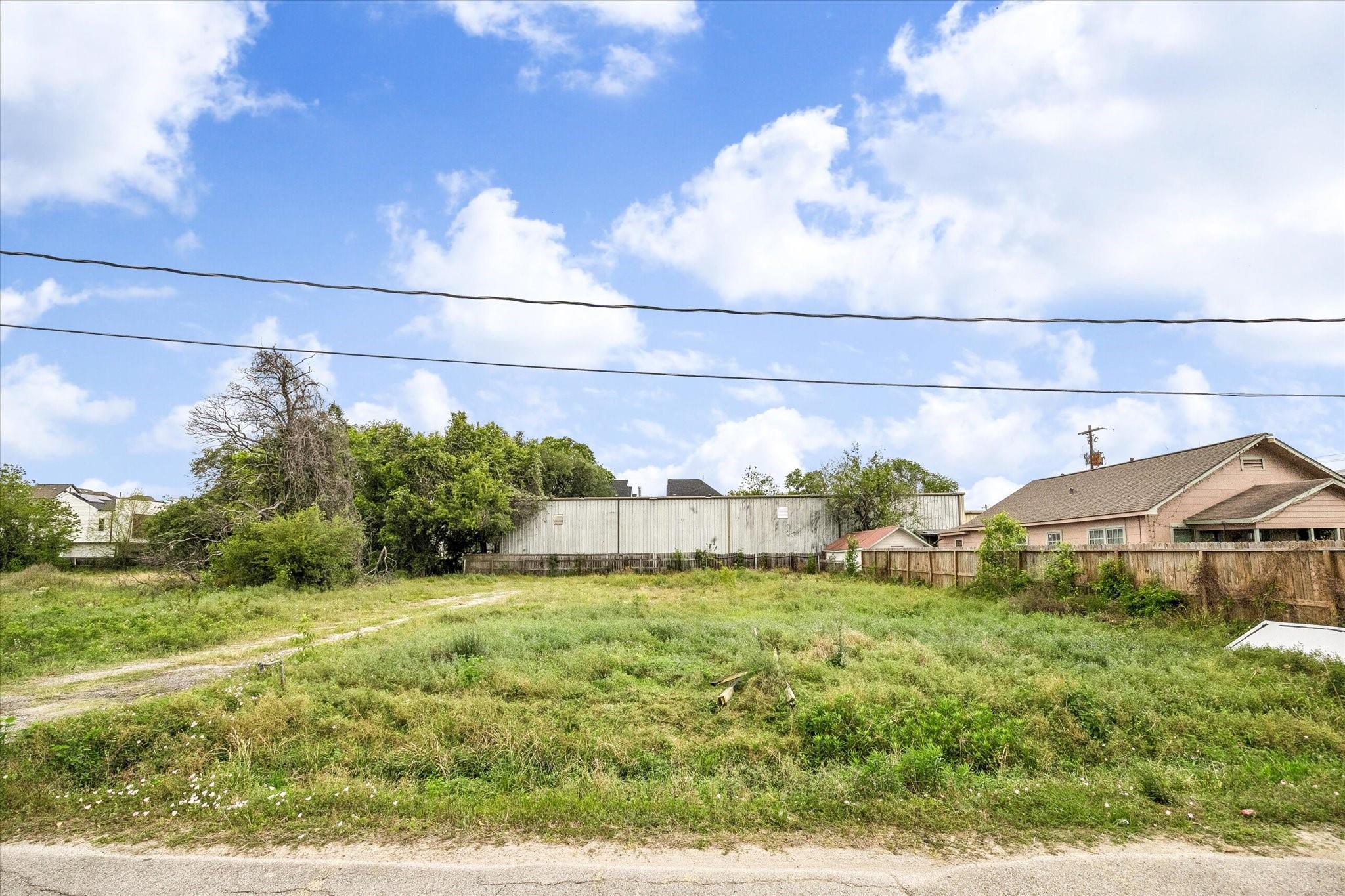 Garden Oaks Area home HH-180