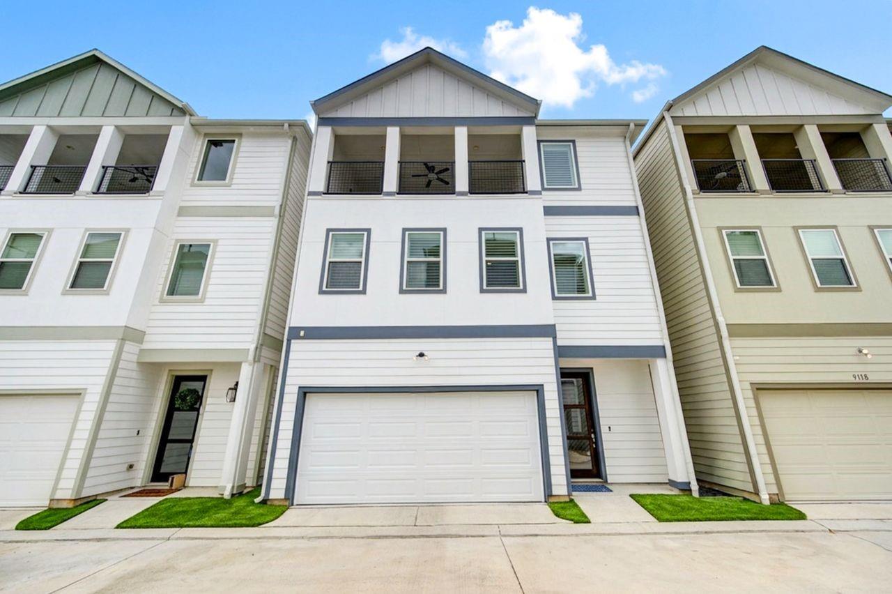 Garden Oaks Area home HH-183