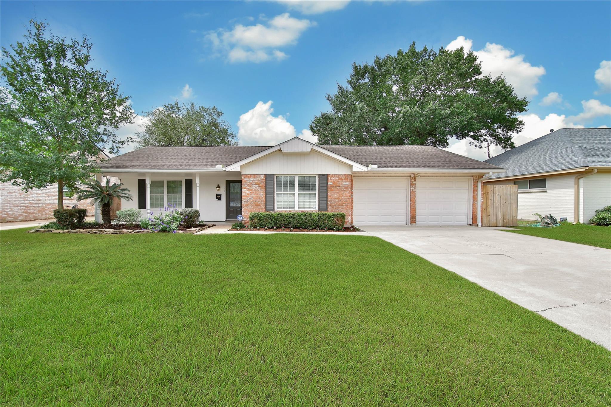 Garden Oaks Area home HH-186