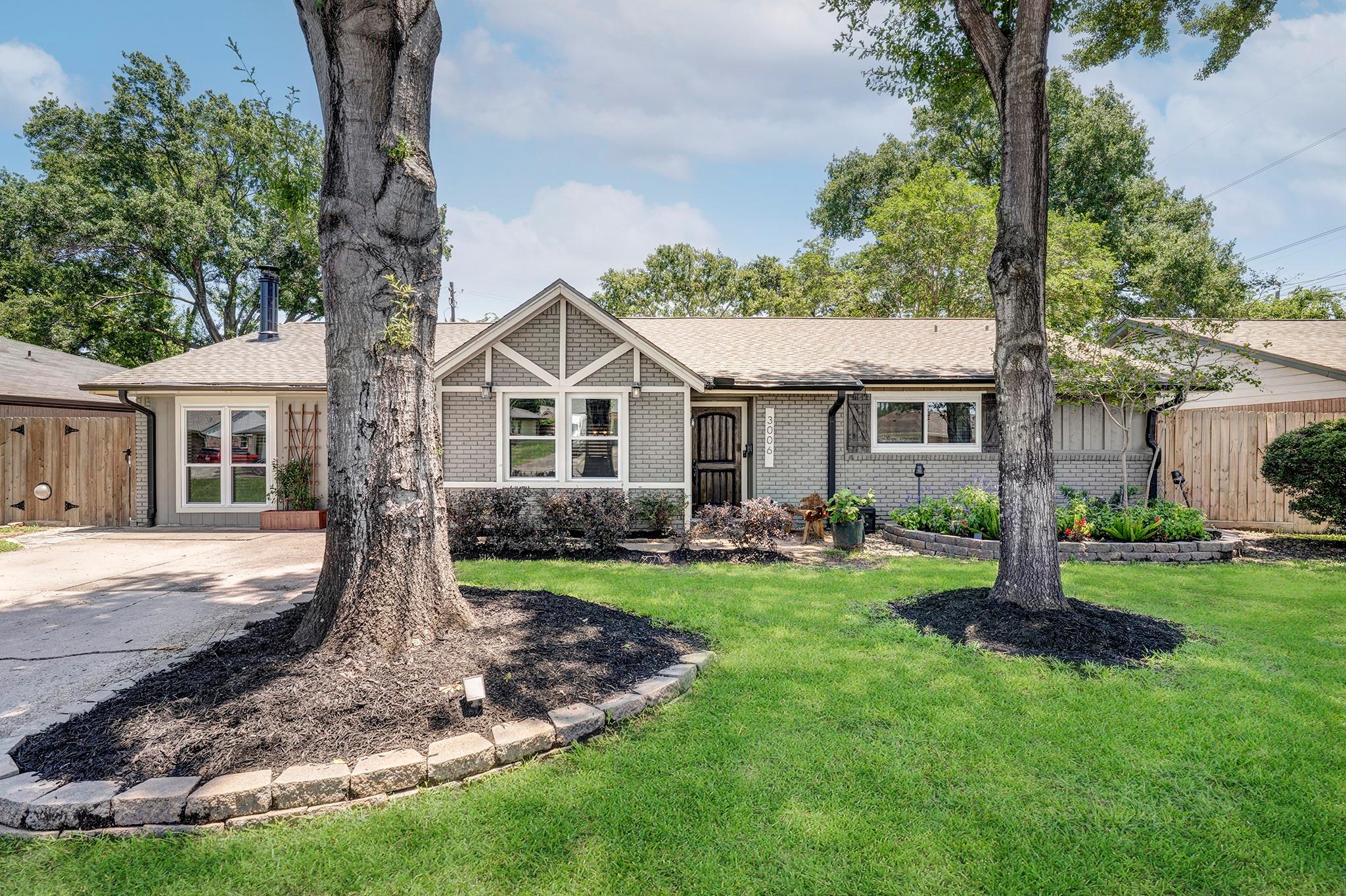 Oak Forest Area home HH-189