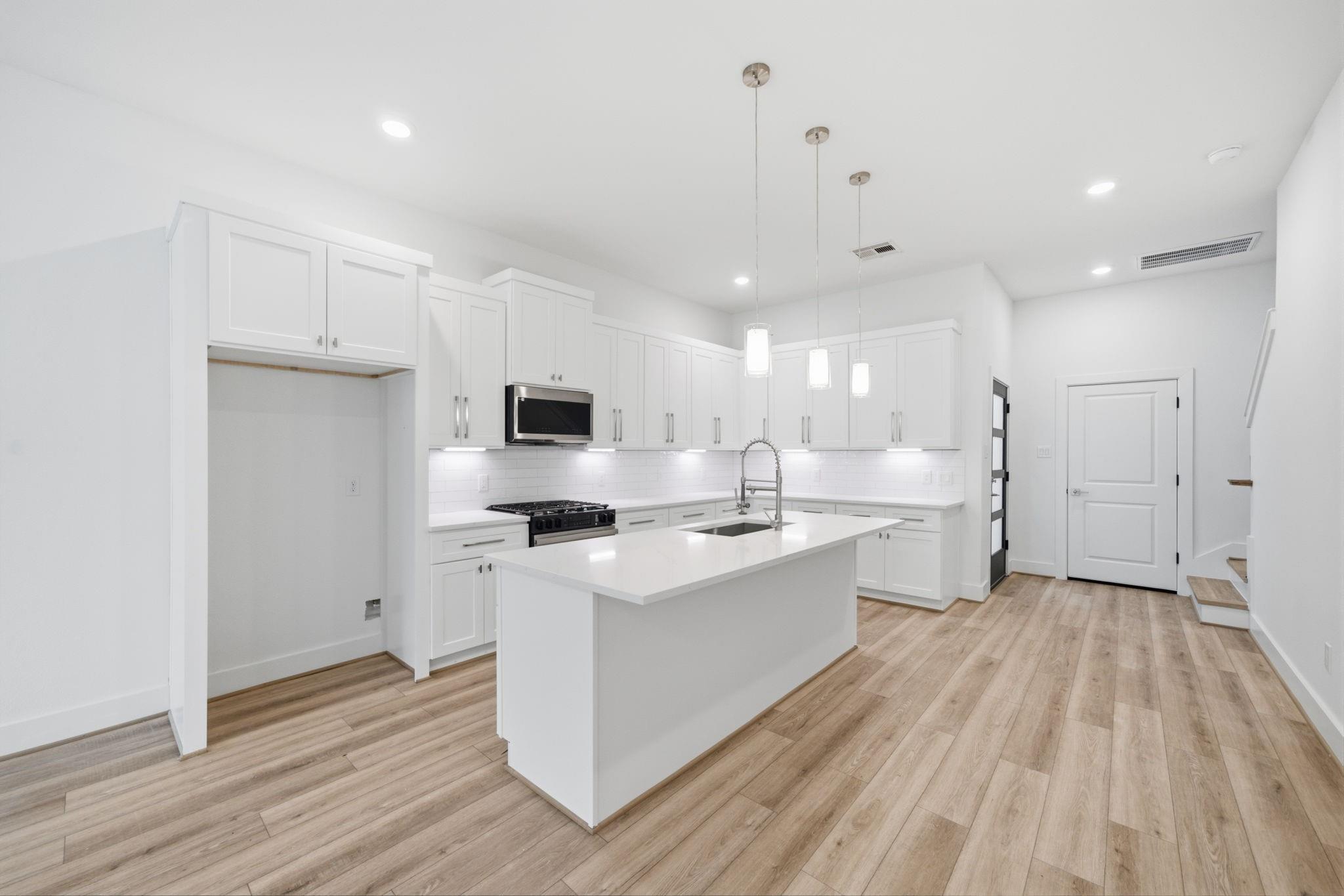 Independence Heights home IH-004