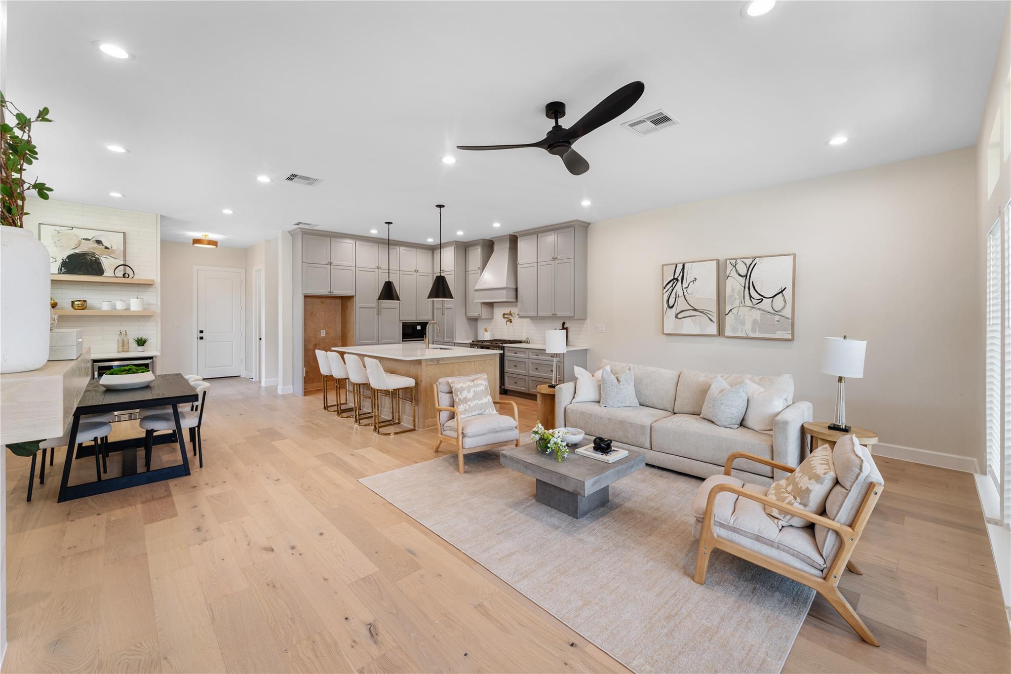 Independence Heights home IH-006