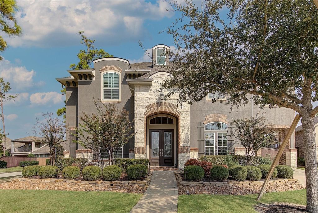 Luxury home preview LUX-006