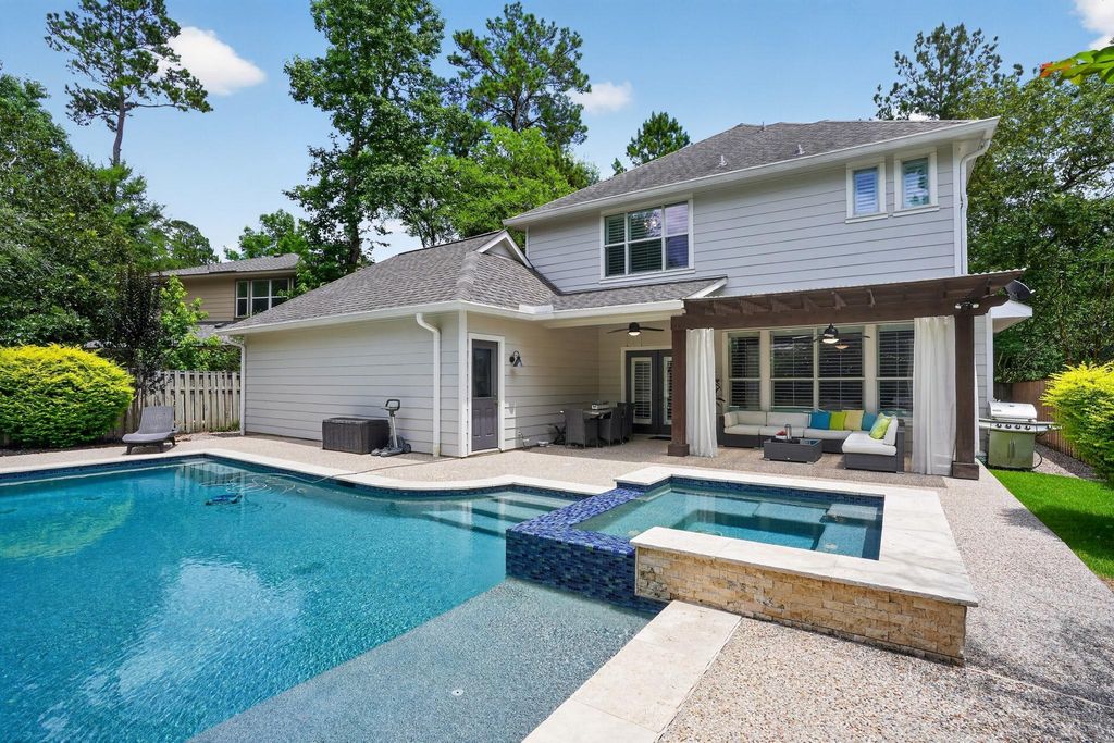 The Woodlands home TW-002