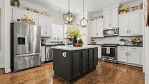Houston Heights Area property preview