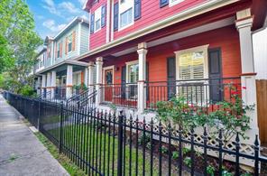 Houston Heights Area property preview