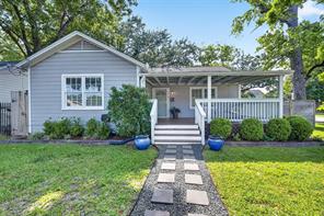 Houston Heights Area property preview